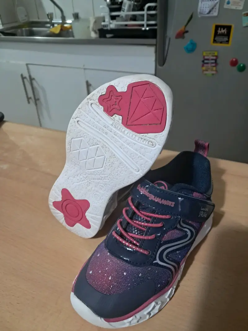 Zapatillas Bubble Gummers con luces talla 28 - 2