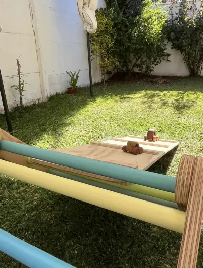Set Triangulo Pikler + Rampa deslizante/escaladora - miniatura 3