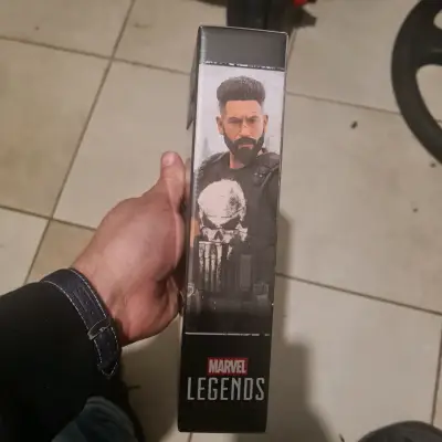 Figura de acción The Punisher Marvel Legends - miniatura 3