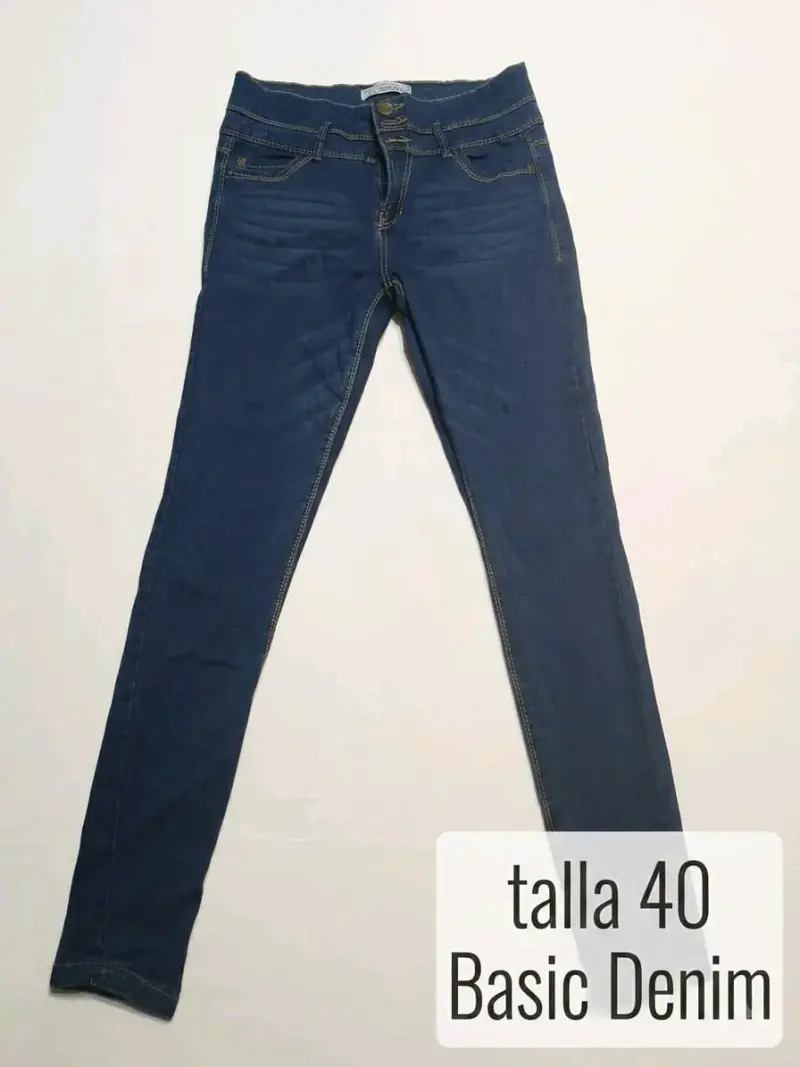 Jeans de Mujer Talla 40 con Cierre Decorativo - 5