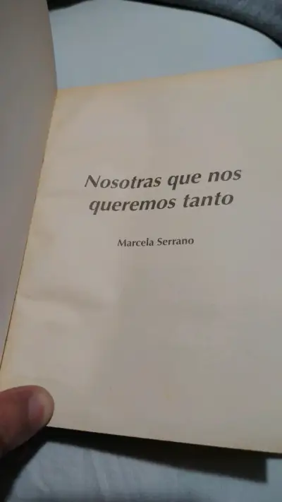 Libr 'Nosotras que nos queremos tanto' de Marcela - miniatura 4