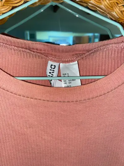 Polera rosa de algodón para mujer - miniatura 3