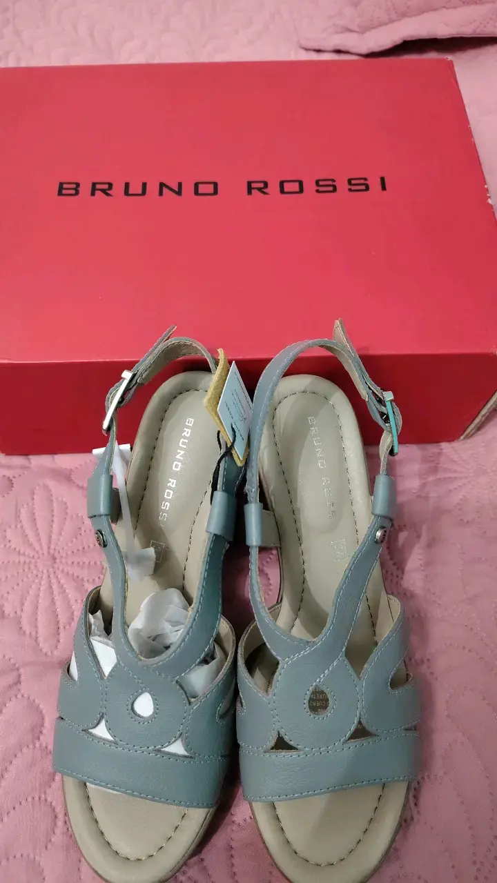 Sandalias de cuero azul Bruno Rossi con taco - 4