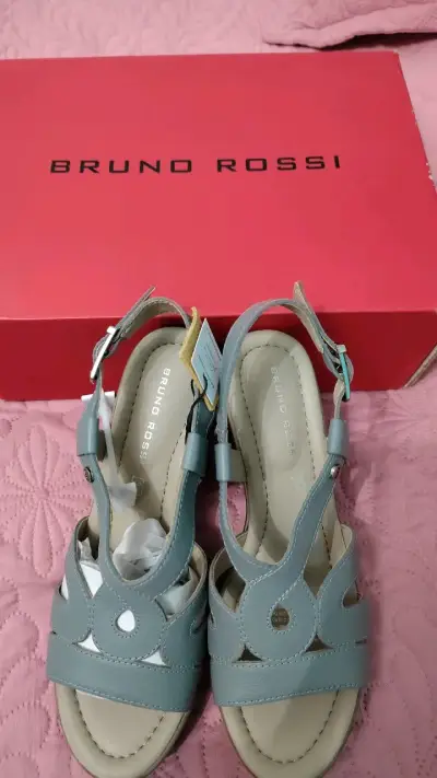 Sandalias de cuero azul Bruno Rossi con taco - miniatura 4