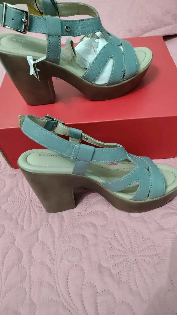 Sandalias de cuero azul Bruno Rossi con taco - 5
