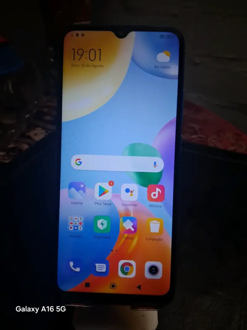 Smartphone Xiaomi Redmi A16 5G Azul - 2