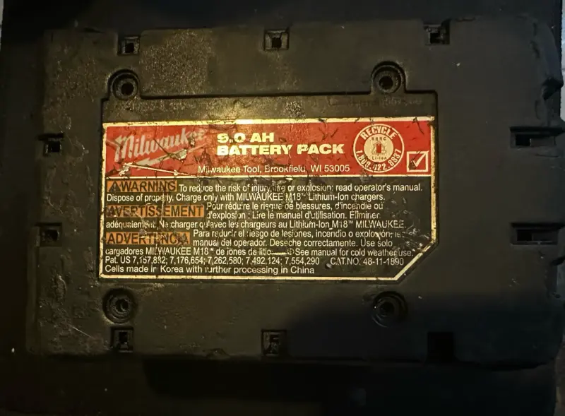 Batería Milwaukee M18 RedLithium HD 9.0 Ah - 2