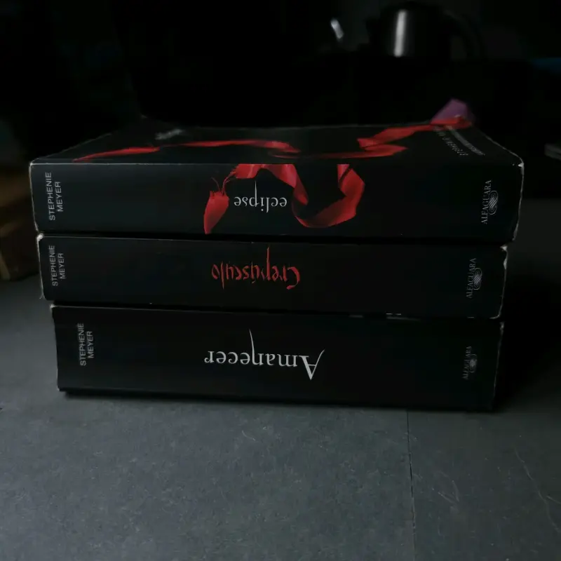 Trilogía Crepúsculo de Stephenie Meyer - 3