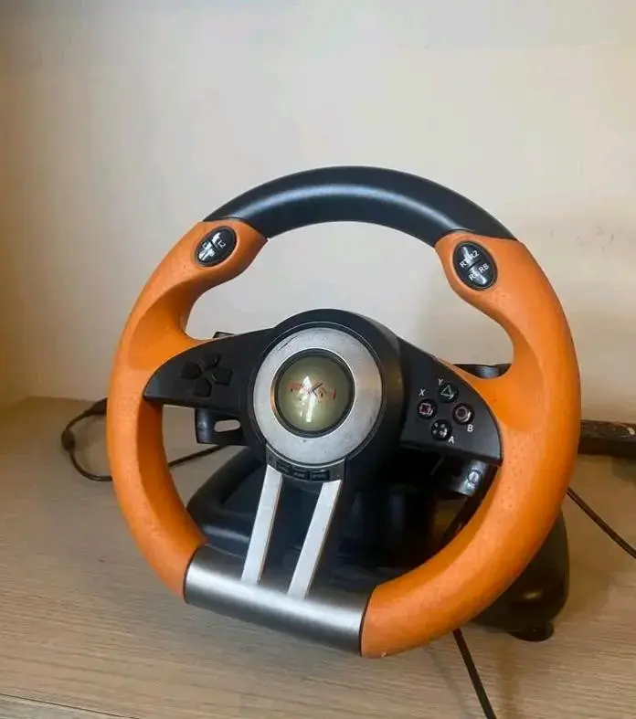 Volante Pxn V3