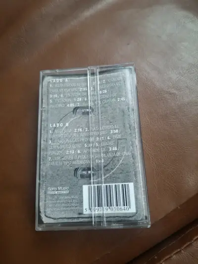 Cassette El Legado de Sui Generis Volumen 1 - miniatura 3