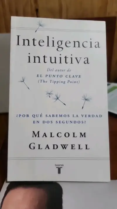 Libro Inteligencia Intuitiva de Malcolm Gladwell - miniatura 1