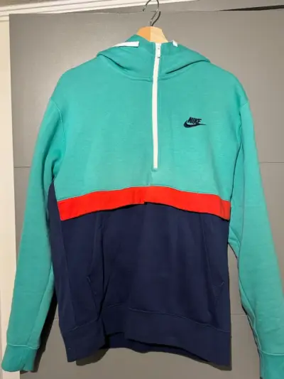 Polerón Nike con capucha tricolor - miniatura 1