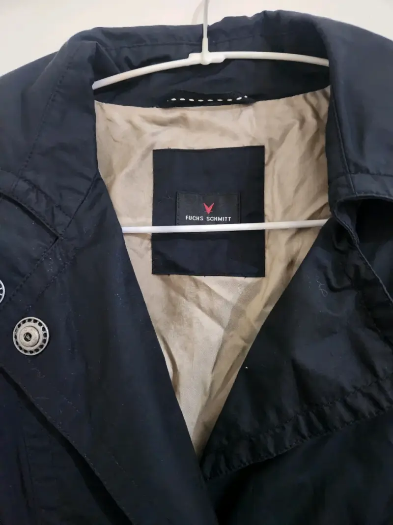 Trench negro con cinturón Fuchs Schmitt - 2