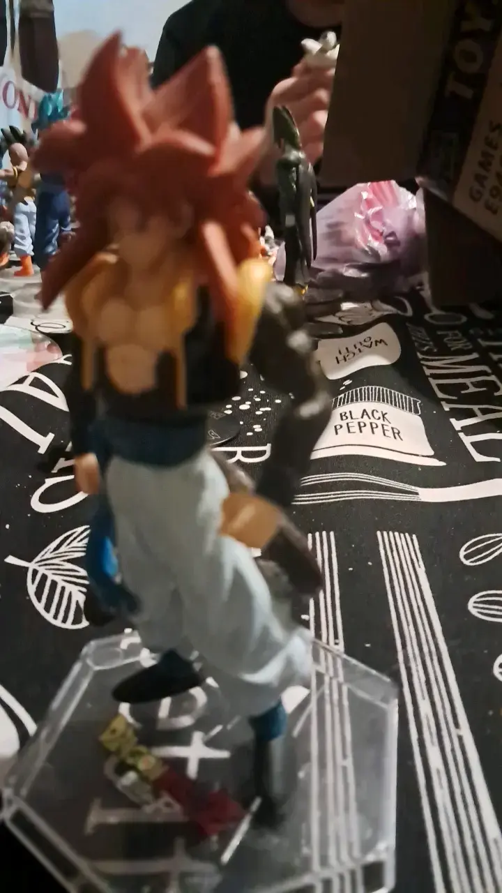 Figura de acción Dragon Ball Z Super Saiyan - 2