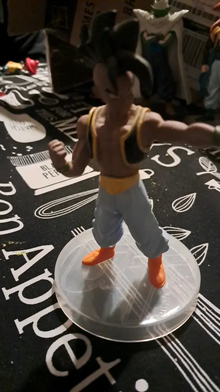 Figura de acción de personaje anime con base - 2