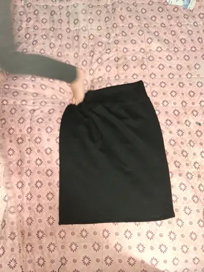 Falda lápiz verde oscuro para mujer - miniatura 4