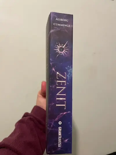 Libro Zénit La Saga de Androma de Sasha Alsberg y Lindsay Cummings - miniatura 3