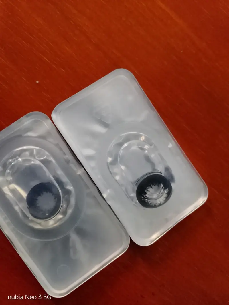 Lentes de contacto negros 14.5mm y 15.0mm - 2