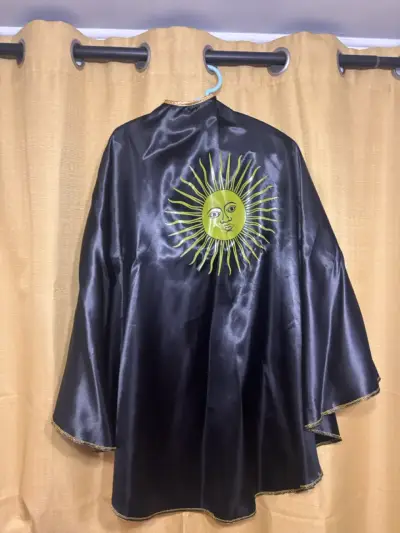 Traje de Danza Folclórica Negro y Dorado - miniatura 4