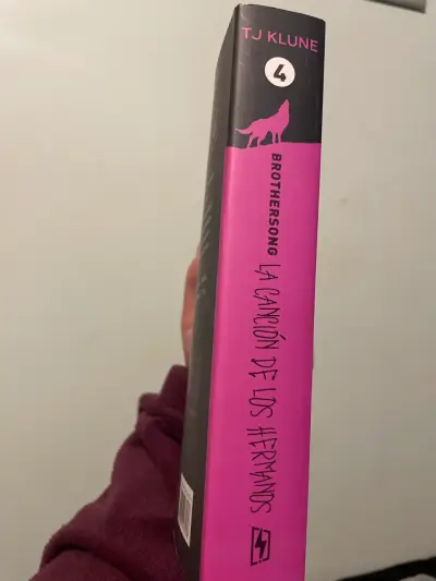 Libro 'La Canción de los Hermanos' de TJ Klune - miniatura 3
