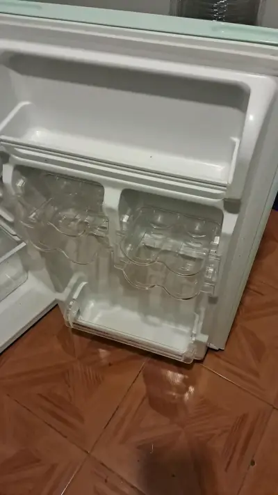 Refrigerador compacto Libero color verde - miniatura 3