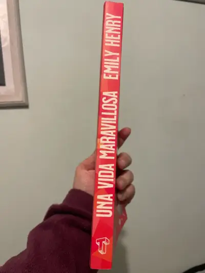 Libro 'Una Vida Maravillosa' de Emily Henry - miniatura 3