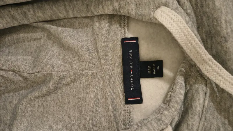 Polerón Tommy Hilfiger gris con capucha - 3