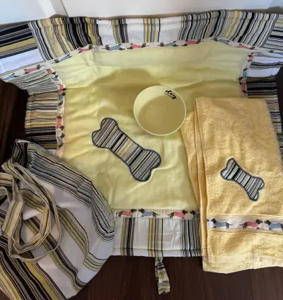 Set de cama y accesorios para perro , con diseño - miniatura 2