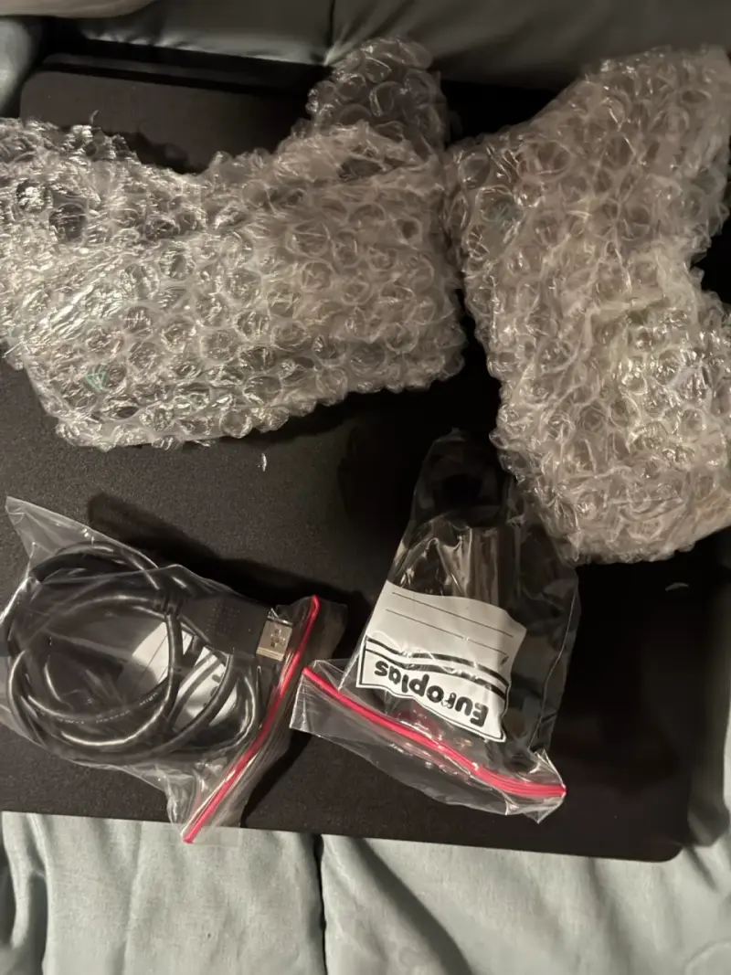 Consola PlayStation 4 con accesorios - 3