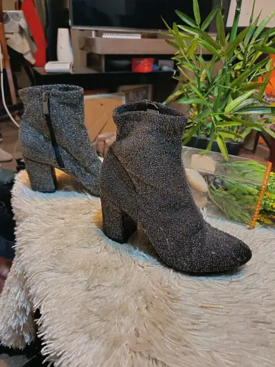 Botines de tacón alto con brillo para mujer - miniatura 3