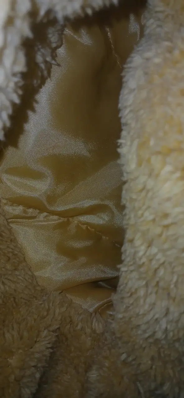 Parka amarilla con capucha de piel sintética VoP - 6