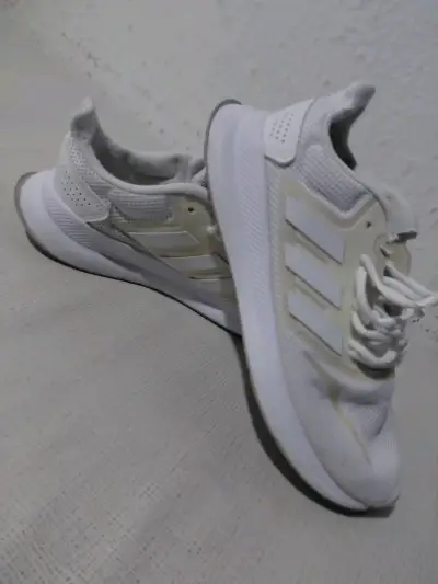 Zapatillas deportivas Adidas para mujer en gris y - miniatura 4