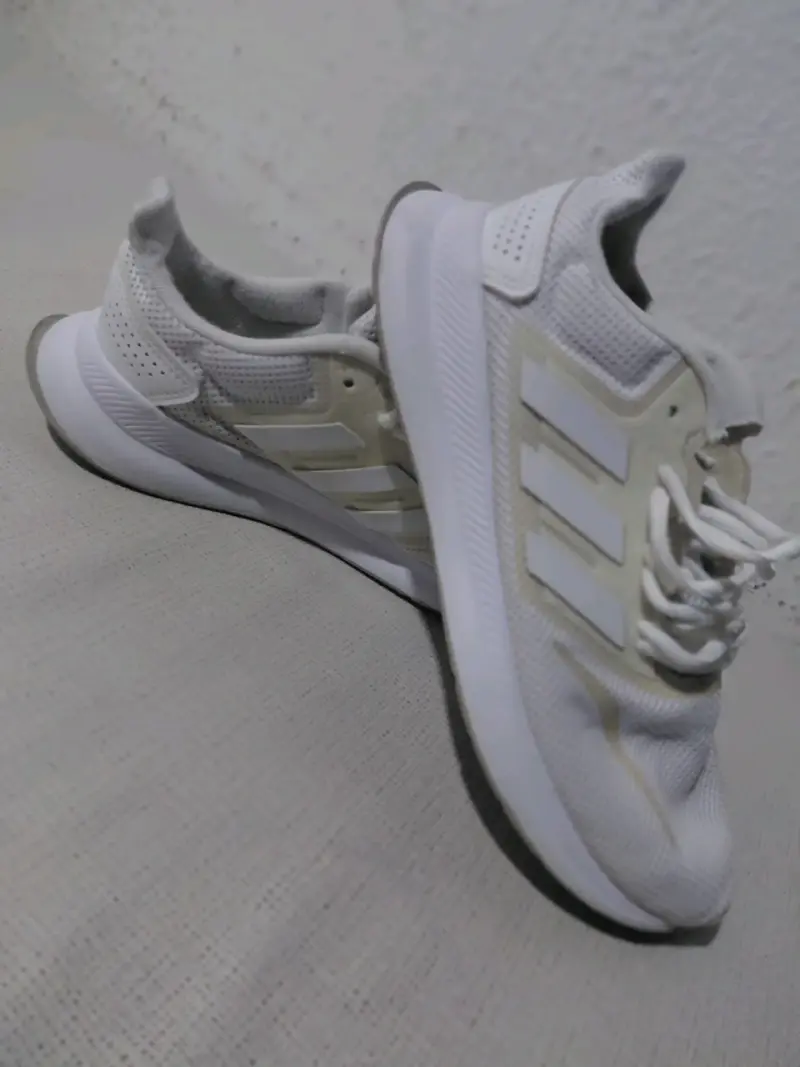 Zapatillas deportivas Adidas para mujer en gris y - 8