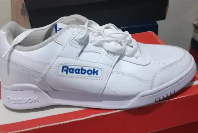 Zapatillas deportivas blancas Reebok talla 7 - miniatura 1