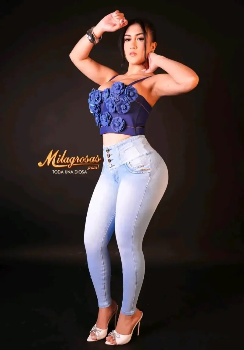 Pantalones de cintura alta negros con 4 botones - 6