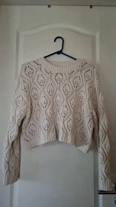 Suéter calado trenzado H&M talla M nuevo - miniatura 2