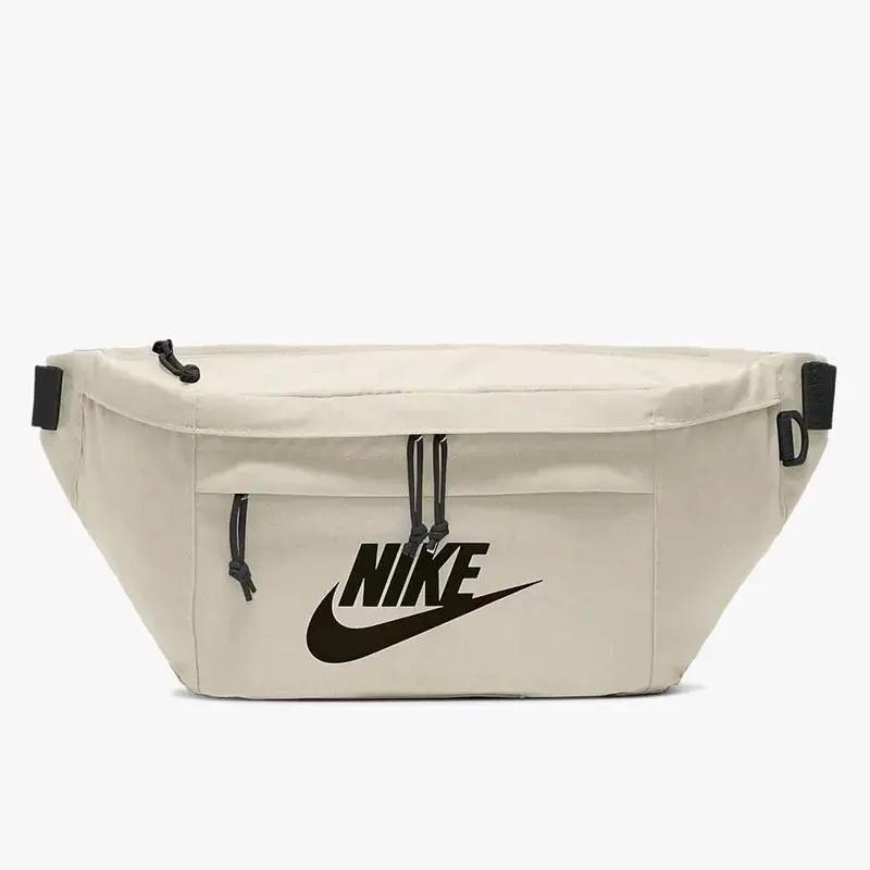 Riñonera Nike blanca con logo negro - 2