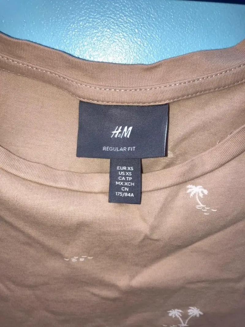 Polera H&M estampado tropical talla XS - 3
