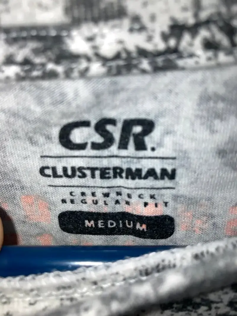 Polera CSR diseño único talla M - 3