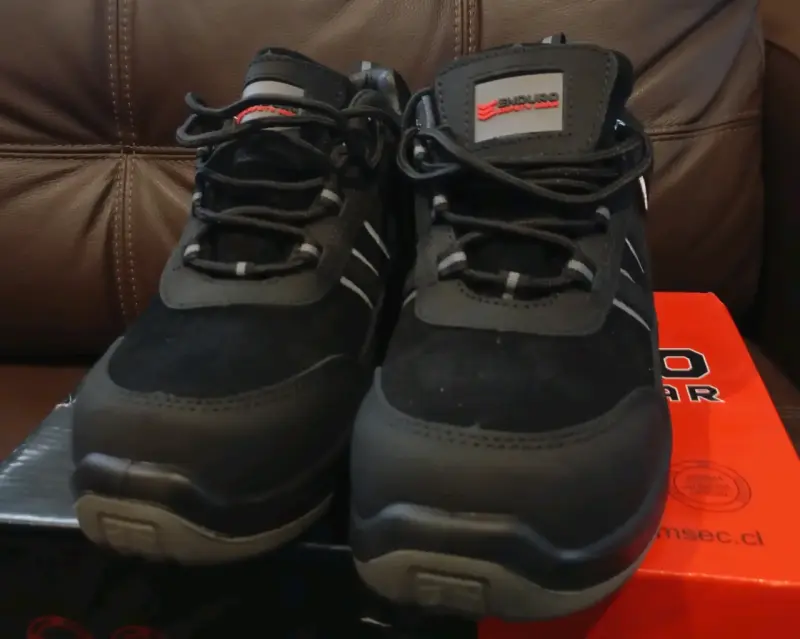Zapatos de seguridad #42 Enduro negros resistentes