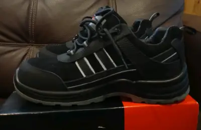 Zapatos de seguridad #42 Enduro negros resistentes - miniatura 2
