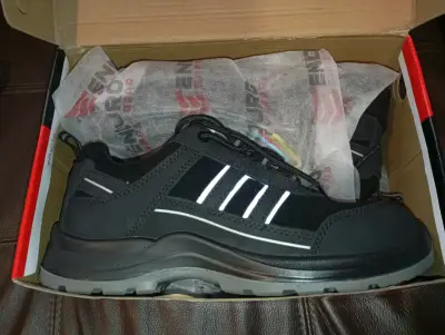 Zapatos de seguridad #42 Enduro negros resistentes - miniatura 6