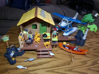 Playmobil,Cabaña en el Lago con Hidroavión y Canoa - miniatura 3