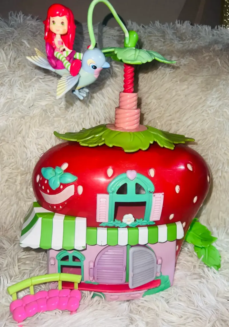 Casa Frutilla Aventura Mágica con accesorios - 2
