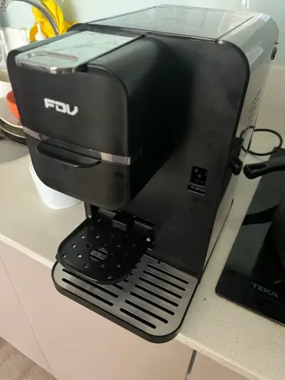Cafetera eléctrica FDV negra compacta - miniatura 3