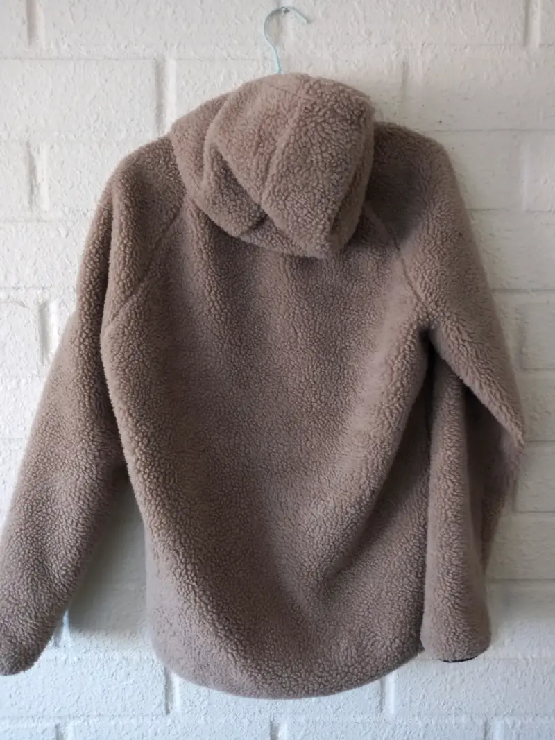 Chaqueta de lana con capucha color beige - 2