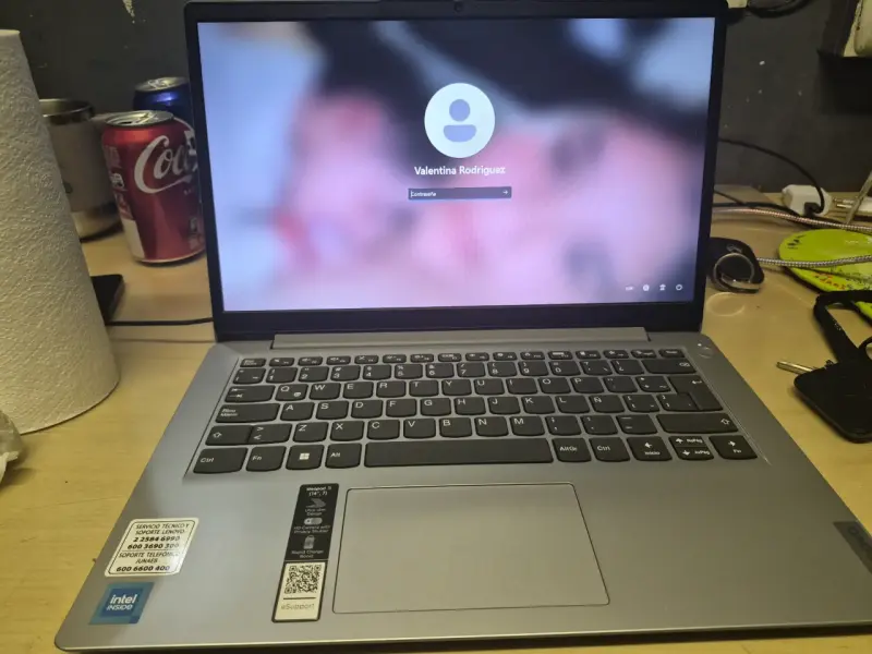 Laptop Lenovo Ideapad 14 pulgadas con Intel Inside - 2