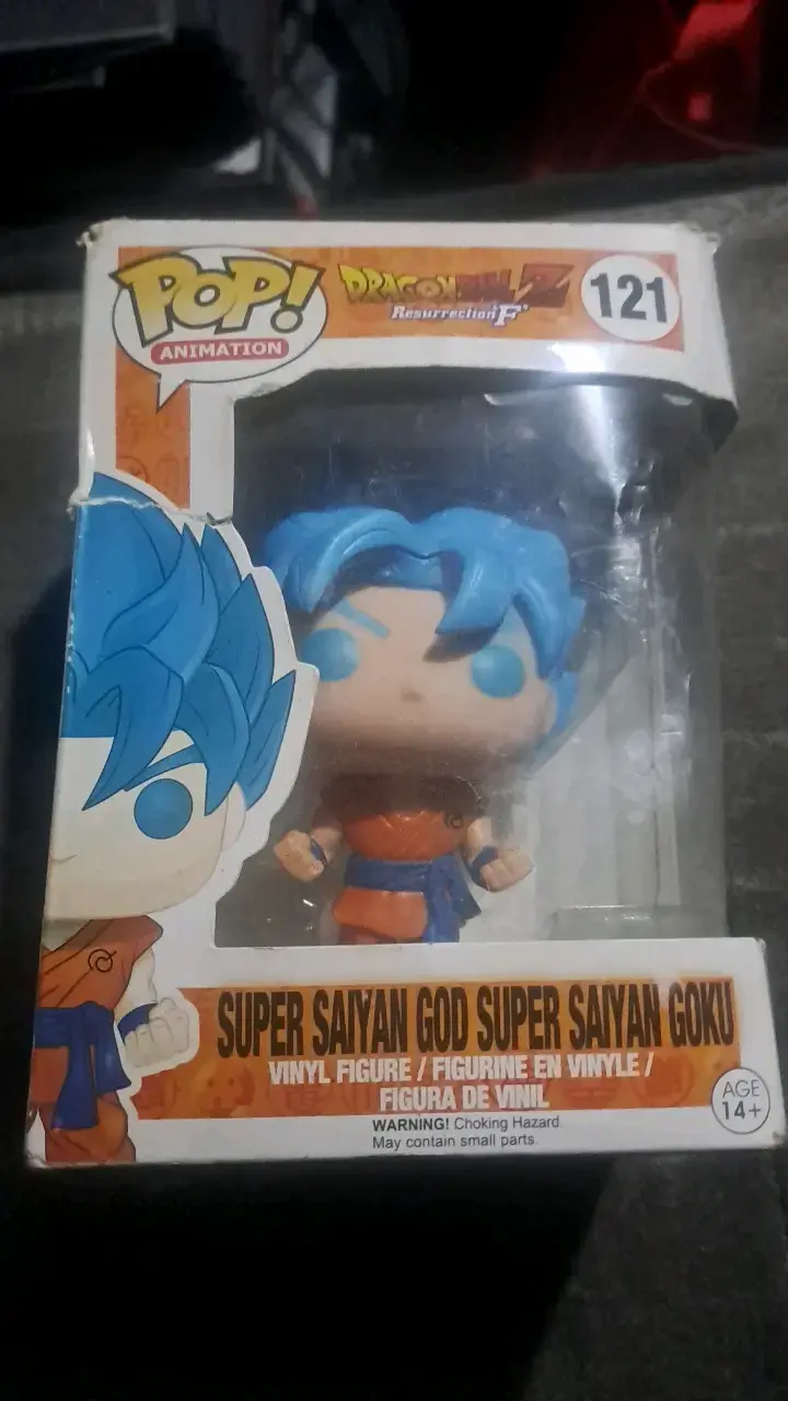 Figura Funko Pop Super Saiyan God Goku - 2