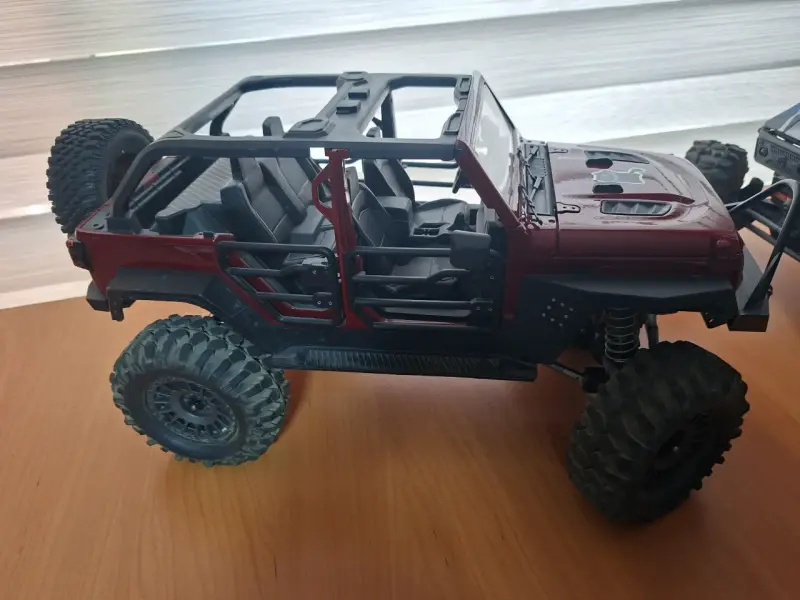 RC 4x4 Off-Road Roja - 2