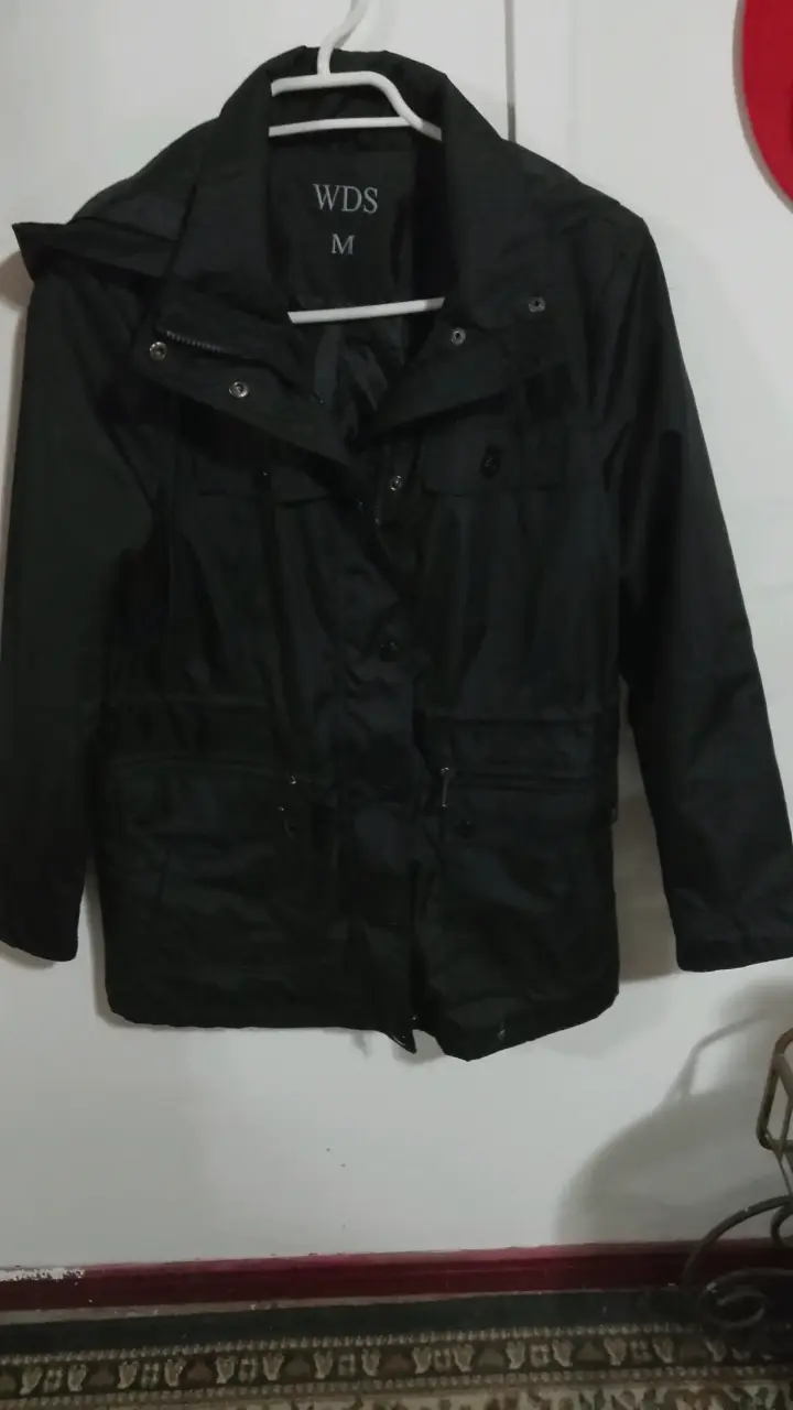 Chaqueta negra impermeable WDS talla M - 2